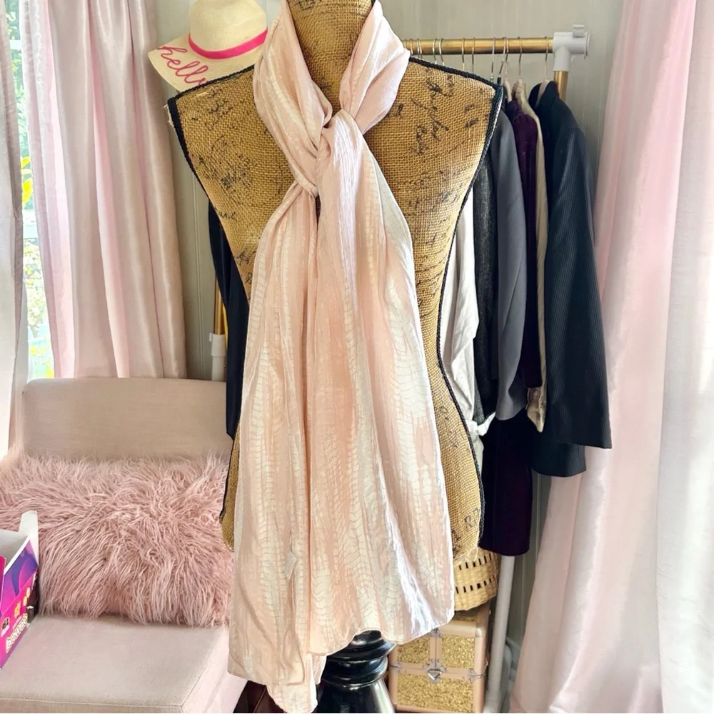 NWOT Eileen Fisher 100% Silk Pink Wrap Scarf